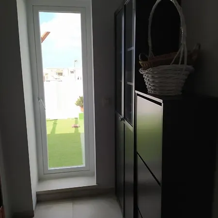 Atico Con Terraza Chill Out En Chiclana Homestay
